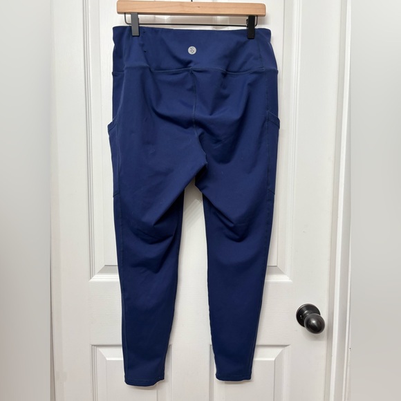 Navy Pocket Leggings | Torrid Size 1 - Picture 2 of 9